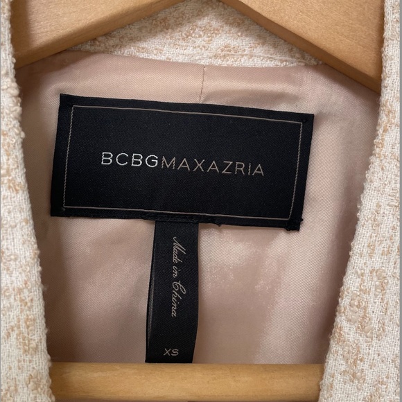 BCBG Max Azria - Picture 4 of 5
